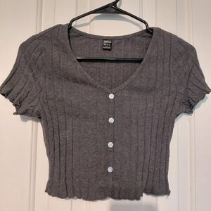 SHEIN Gray Ribbed Button-Up Crop Top